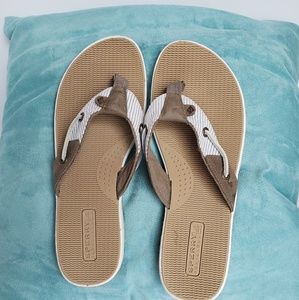 SPERRY Topsider Flip Flops